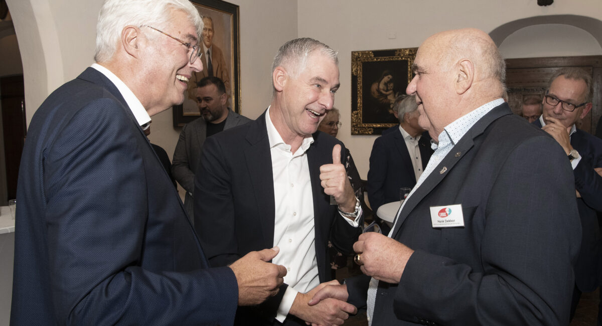 Liemerse onderscheiding voor Henk Dekker